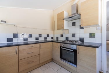 5 bed house, Mackintosh Place, Plasnewydd, Cardiff, CF244RQ - Image 9